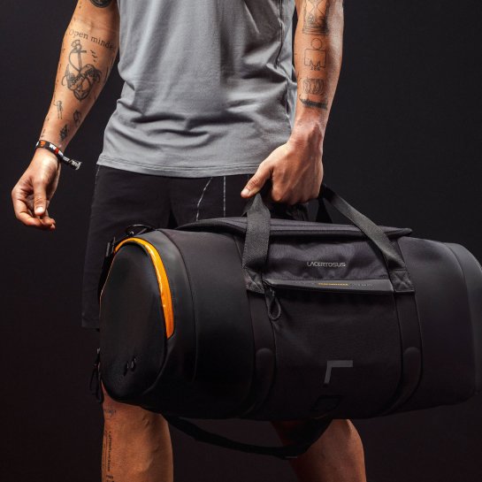 Bolsa de gimnasio Lacertosus: técnica, resistente, elegante
