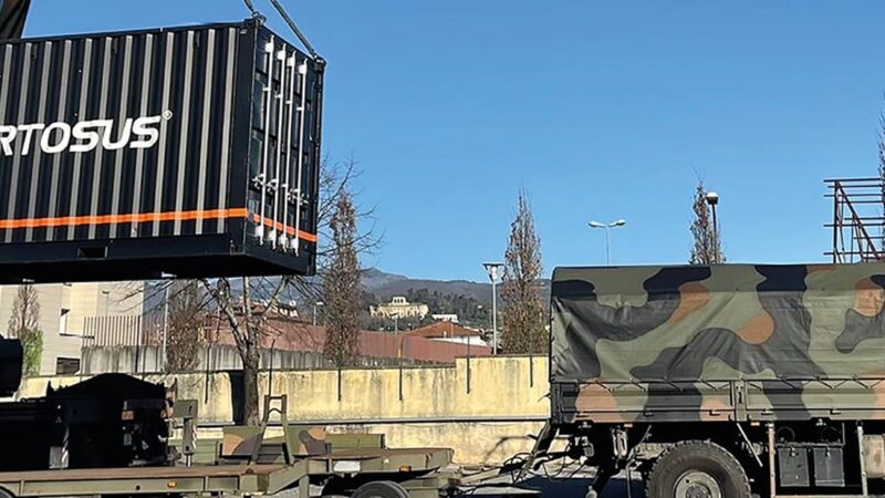 Militari