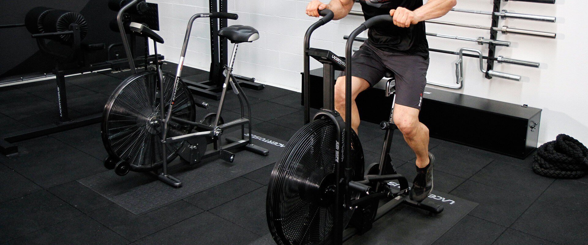 Vélo Cross Training – Entraînement Complet pour Force et Cardio